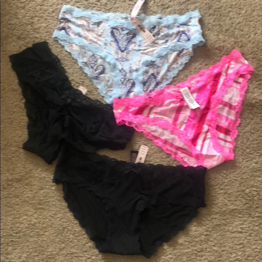 NWTs Victoria’s Secret underwear-4 pair lot